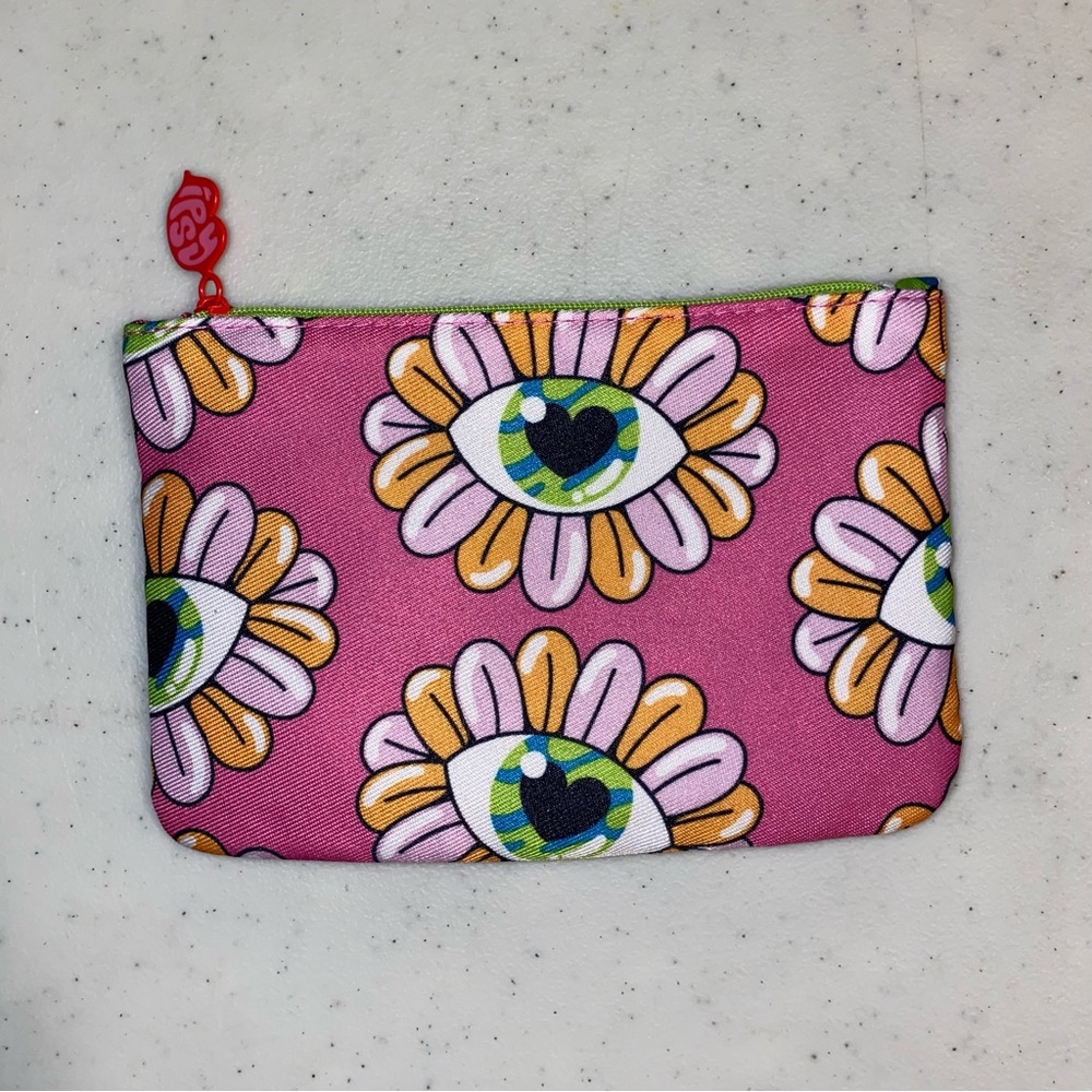Ipsy Cosmetics Bag with Pink Heart Eye and Flower Design - Picture 2 of 3